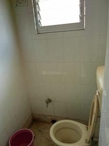 Bathroom Image of 900 Sq.ft 2 BHK Apartment / Flat for sale in Jadavpur Kolkata for Rs. 3300000