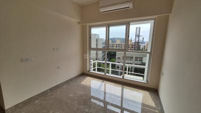 Bedroom Image of 450 Sq.ft 1 BHK Apartment / Flat for sale in L And T Emerald Isle, Powai Mumbai for Rs. 15000000