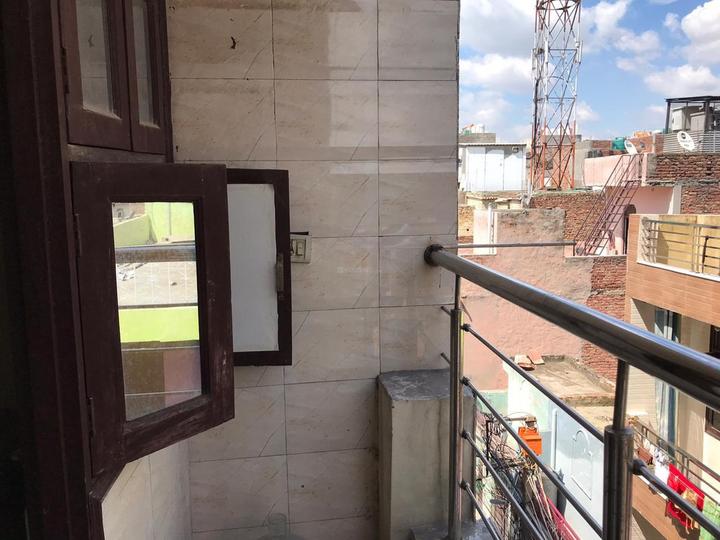 Uttam nagar west, Uttam Nagar Balcony 1