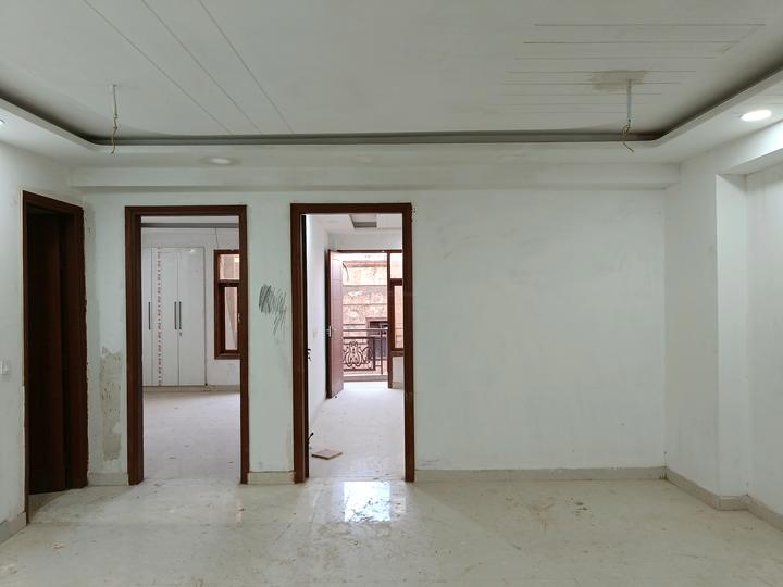 Sultanpur Main Image 1