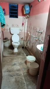 Bathroom Image of 3000 Sq.ft 7 BHK Independent House for sale in Baguiati Kolkata for Rs. 7500000