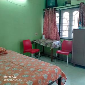 Bedroom Image of 681 Sq.ft 2 BHK Independent House for rent in Patuli Kolkata for Rs. 20000