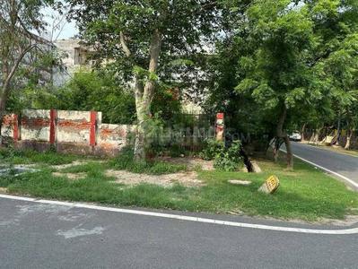 Image of 1744 Sq.ft 6 BHK Independent House for sale in Sector 52, Noida for Rs. 58000000