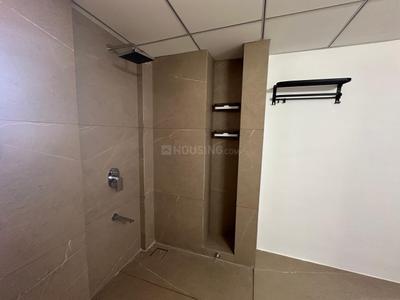 Bathroom Image of 3260 Sq.ft 4 BHK Apartment / Flat for rent in Adani Paarijat, Shantigram Ahmedabad for Rs. 68000