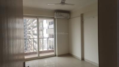 Bedroom Image of 2120 Sq.ft 3 BHK Apartment / Flat for rent in Pareena Express Heights, Sector 99 Gurgaon for Rs. 45000