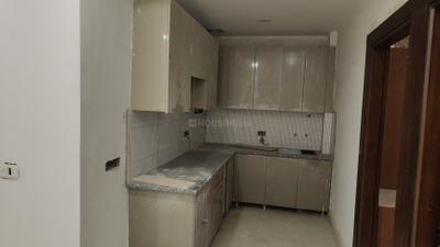 Kitchen Image of 1650 Sq.ft 3 BHK Apartment / Flat for sale in Sector 104 Noida for Rs. 7500000