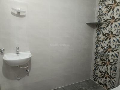 Bathroom Image of 1310 Sq.ft 3 BHK Apartment / Flat for rent in Adambakkam Chennai for Rs. 45000