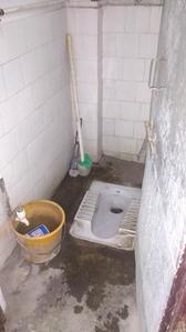 Bathroom Image of 700 Sq.ft 2 BHK Apartment / Flat for sale in Krishna Complex, Kolar Road Bhopal for Rs. 1500000