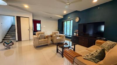 Hall Image of 3000 Sq.ft 5 BHK Independent House for sale in Karve Nagar Pune for Rs. 65000000