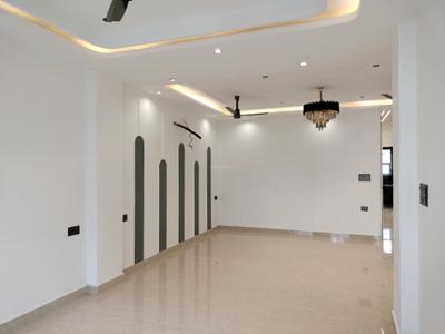 4 BHK Independent Builder Floor