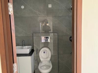 Bathroom Image of 1450 Sq.ft 3 BHK Apartment / Flat for rent in The Foothills Cooperative House Building Society, Sector 91 Mohali for Rs. 34000