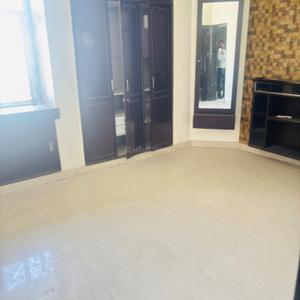 Bedroom Image of 1550 Sq.ft 3 BHK Apartment / Flat for sale in Unesco Apartments, Patparganj New Delhi for Rs. 35000000