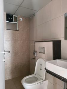 Common Bathroom Image of 650 Sq.ft 1 BHK Apartment / Flat for sale in Godrej Green Cove by Godrej Properties Ltd. , Mahalunge Pune for Rs. 4500000