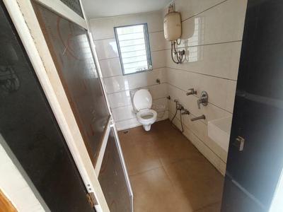 Bathroom Image of 700 Sq.ft 1 BHK Apartment / Flat for sale in Thakurli Thane for Rs. 4600000