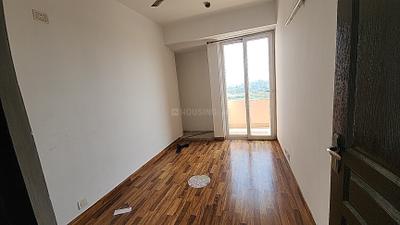 Bedroom Image of 1441 Sq.ft 2.5 BHK Apartment / Flat for rent in The 3C Lotus Zing, Sector 168 Noida for Rs. 30000