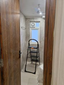 Bathroom Image of 420 Sq.ft 1 BHK Apartment / Flat for rent in DSR GVK Skycity, Somajiguda Hyderabad for Rs. 16000