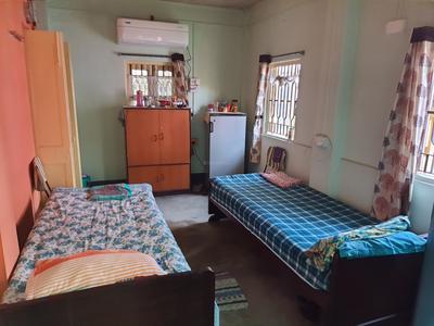 Bedroom Image of Lokenath PG in Jodhpur Park, Kolkata