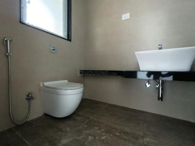 Bathroom Image of 1600 Sq.ft 3 BHK Apartment / Flat for sale in Shree Venkatesh Skydale, Hingne Khurd Pune for Rs. 26500000