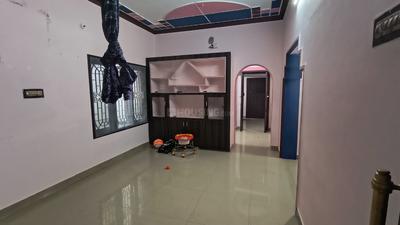 Living Room Image of 2000 Sq.ft 2.5 BHK Independent House for rent in Kumbakonam Thanjavur for Rs. 8500