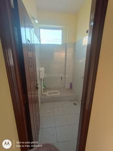 Bathroom Image of 1000 Sq.ft 2 BHK Penthouse for rent in Begumpet Hyderabad for Rs. 18000