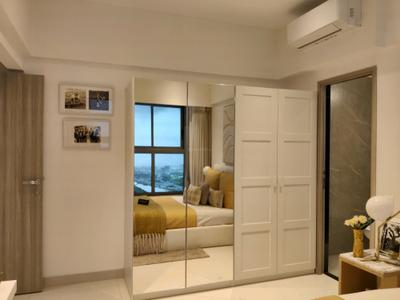 Bedroom Image of 700 Sq.ft 2 BHK Apartment / Flat for sale in Rustomjee La Familia, Thane West Thane for Rs. 13600000