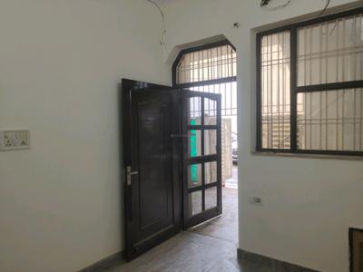 Bedroom Image of 800 Sq.ft 2 BHK Builder Floor for rent in Sector 49 Faridabad for Rs. 15000