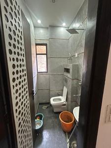 Bathroom Image of 650 Sq.ft 2 BHK Builder Floor for rent in Matiala New Delhi for Rs. 12500