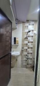 Bathroom Image of 547 Sq.ft 2 BHK Apartment / Flat for sale in Khodiyar Nagar Vadodara for Rs. 3500000