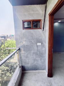 Balcony Image of 600 Sq.ft 2 BHK Builder Floor for rent in Sector 5 Rohini New Delhi for Rs. 22500