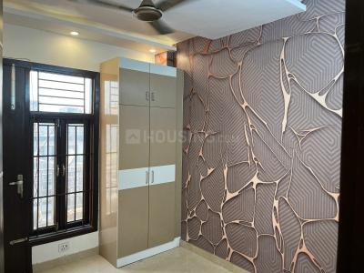 Bedroom Image of 900 Sq.ft 3 BHK Builder Floor for rent in Uttam Nagar New Delhi for Rs. 20006