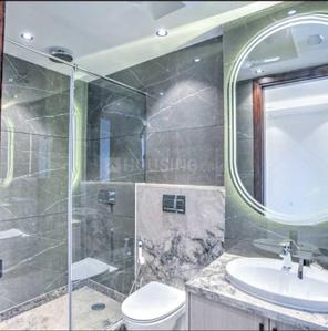 Bathroom Image of 1800 Sq.ft 3 BHK Builder Floor for sale in RWA Saket Block J, Saket New Delhi for Rs. 62500001