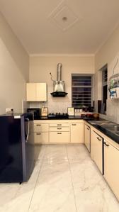 Kitchen Image of 1200 Sq.ft 2 BHK Builder Floor for rent in Sahastradhara Road Dehradun for Rs. 35000