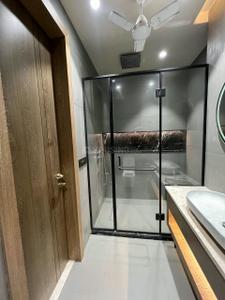 Bathroom Image of 1800 Sq.ft 3 BHK Builder Floor for sale in Smartworld Orchard, Sector 61 Gurgaon for Rs. 24500000