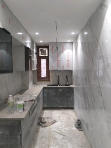 Kitchen Image of 950 Sq.ft 3 BHK Builder Floor for sale in Shalimar Bagh New Delhi for Rs. 15000000