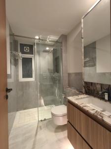 Bathroom Image of 2350 Sq.ft 4 BHK Builder Floor for rent in DLF The Grove, DLF Phase 5 Gurgaon for Rs. 135000