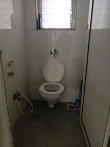 Common Bathroom Image of 600 Sq.ft 1 BHK Apartment / Flat for sale in Hadapsar Pune for Rs. 7500000