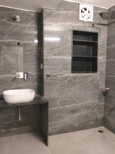 Common Bathroom Image of 1150 Sq.ft 3 BHK Apartment / Flat for sale in Vikaspuri New Delhi for Rs. 16000000