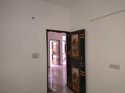Bedroom Image of 750 Sq.ft 2 BHK Builder Floor for sale in DLF Ankur Vihar Ghaziabad for Rs. 2420003