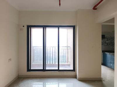 Living Room Image of 950 Sq.ft 2 BHK Apartment / Flat for rent in Raunak City by Raunak Group, Kalyan West Kalyan for Rs. 21000