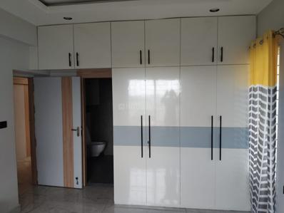 Bedroom Image of 2021 Sq.ft 4 BHK Apartment / Flat for rent in Phulnakhara Cuttack for Rs. 50000