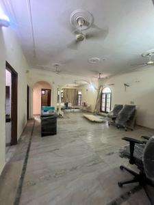 Hall Image of 3150 Sq.ft 2.5 BHK Builder Floor for rent in Sector 15 Faridabad for Rs. 60000