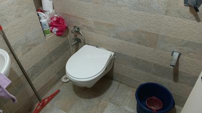 Image of 1700 Sq.ft 2.5 BHK Apartment / Flat for rent in Dutt Avalon, Tragad, Ahmedabad for Rs. 30000