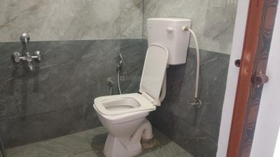 Bathroom Image of 600 Sq.ft 1 BHK Independent House for rent in Electronic City Bengaluru for Rs. 17100