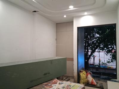 Bedroom Image of 1350 Sq.ft 3 BHK Builder Floor for sale in Paschim Vihar New Delhi for Rs. 27500000