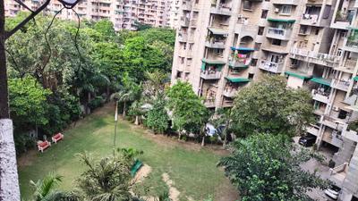 Balcony Image of 1800 Sq.ft 3 BHK Apartment / Flat for rent in Crescent Apartment, Sector 18 Dwarka New Delhi for Rs. 45000