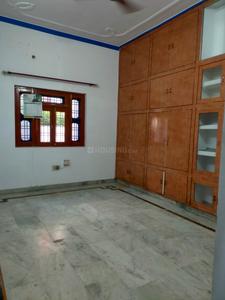 Bedroom Image of 2500 Sq.ft 3 BHK Builder Floor for rent in Gomti Nagar Lucknow for Rs. 21000