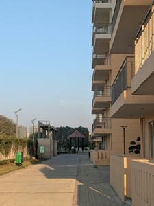 Image of 1100 Sq.ft 3 BHK Apartment / Flat for sale in ROF Amaltas, Sector 92, Gurgaon for Rs. 7000000