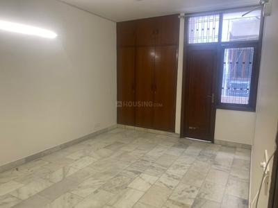 Bedroom Image of 2500 Sq.ft 3 BHK Builder Floor for rent in Kailash Colony New Delhi for Rs. 100000