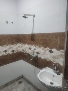 Bathroom Image of 1080 Sq.ft 2 BHK Independent House for rent in Dayal Bagh Agra for Rs. 14500