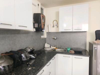 Kitchen Image of 1000 Sq.ft 2 BHK Apartment / Flat for sale in Sector 106 Gurgaon for Rs. 10500000